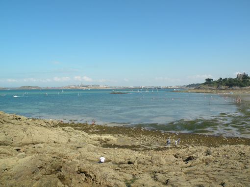  la mer vers la plage de l'Ecluse